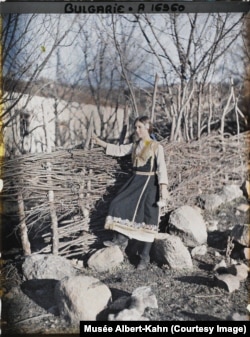 Wladaýa obasyndan bolan bolgar gyzy, 1918-nji ýyl.