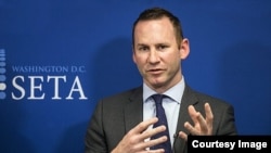 Старший науковий співробітник Hudson Institute Люк Коффі