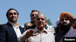 Пакистандагы оппозиция лидерлери. 25-март, 2022-жыл. 