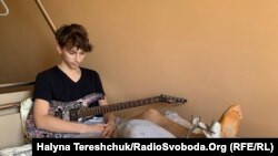 Андрій разом із мамою підірвався на міні, коли втікав від «руского міра»