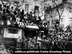 ۲۵ آوریل ۱۹۷۴