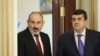 Премьер-министр Армении Никол Пашинян и   лидер Нагорного Карабаха Араик Арутюнян (комбинированная фотография). 