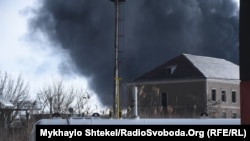 По сообщению, обстреляли нефтеперерабатывающий завод и хранилища горюче-смазочных материалов в районе Одессы