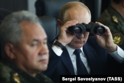 Президент РФ Владимир Путин на основном этапе совместных стратегических учений России и Беларуси "Запад-2021" на полигоне "Мулино"