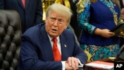 رئیس‌جمهور ایالات متحده می‌گوید برجام اکنون دیگر منقضی شده است