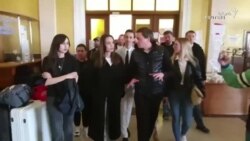 آنجلینا جولی و سفر به اوکراین و جنگ