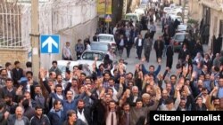 تجمع اعتراضی دراویش در ۳۰ بهمن ۹۶، در اطراف خانه نورعلی تابنده