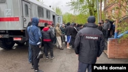 Антимигрантская облава в Красноярске, 13 мая