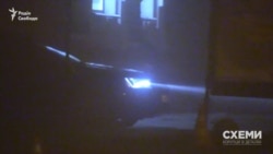 Чише через дві години після кортежу президента авто Тищенка виїхало з бокового заїзду ОП