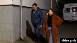 Журналист Санрабия Сатыбалдиеваны кармоо учуру. 