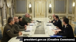 «Глава держави подякував за надану Францією військову допомогу, спрямовану на захист українського неба та посилення спроможностей сил оборони»