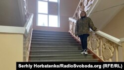 На цих сходах співробітники селищної ради чекали окупантів