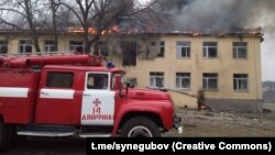 У Дворічній Куп’янського району обстріл спричинив масштабну пожежу в ліцеї