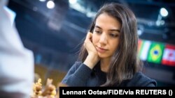 سارا خادم‌الشریعه، استاد بزرگ شطرنج ایران، در مسابقات جاری آلماتی