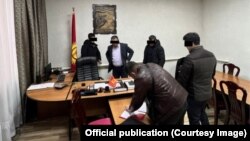 Таластагы аткаминерлерди кармоо учуру. 