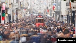 خیابان استقلال در استانبول