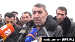 Armenia - Samvel Hovannisian, a relative of the murdered Avetisian family, speaks to journalists in Gyumri, 16Jan2015.