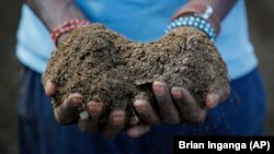 Պարարտանյութ, արխիվային լուսանկար