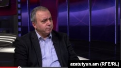 ԱԺ պատգամավոր Հրանտ Բագրատյանը «Ազատության» տաղավարում, արխիվ