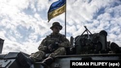 Украин аскерлери Донецк аймагында. 22-май 2014-жыл
