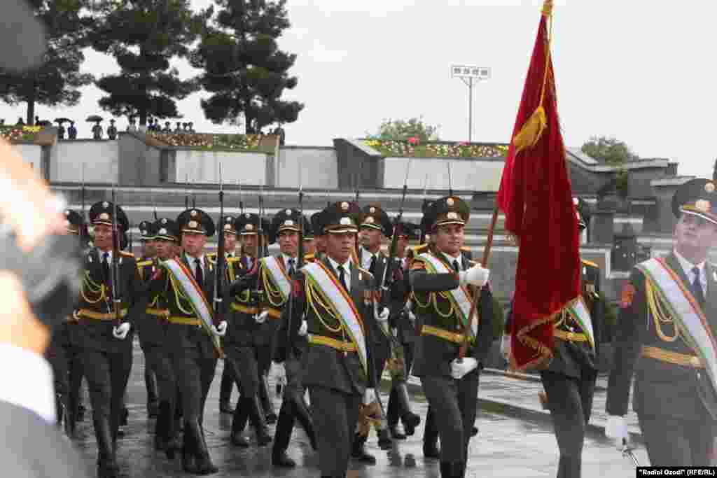 Празднование Дня Победы в г.Душанбе. Таджикистан. 9 мая 2011 г.