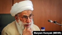 Оятуллоҳ Аҳмад Ҷаннатӣ