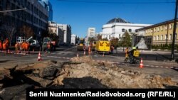 На месцы ракетнай атакі 10 кастрычніка, Кіеў, бульвар Шаўчэнкі