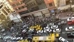 حمله مأموران امنیتی به تجمع اعتراضی امروز پزشکان؛ دیدگاه حسین موسویان