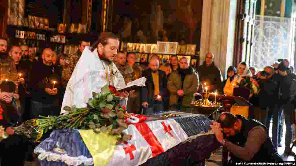 Заупокійна служба в Володимирському кафедральному соборі в Києві, 13 жовтня &nbsp;2022 року