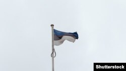 По версии следствия, Капустин установил связь с ФСБ и передавал представителям российской спецслужбы данные, имеющие значение для безопасности страны