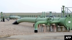 Франциядагы газ куурлары. Иллюстрациялык сүрөт.