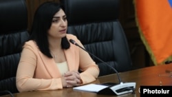 Депутат фракции «Честь имею» Тагуи Товмасян