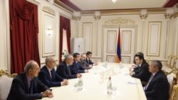 Տարբեր պատկերացումներ բանակցային գործընթացի վերաբերյալ. Հայաստանի ԱԺ նախագահն ընդունել է Արցախի պատվիրակությանը
