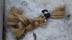 Diňle: Türkmenistanda saç söwdasynyň 'meşhurlygy' we tebigy saça islegler artýar 