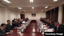 Кыргыз-тажик чек арасы боюнча топографиялык жумушчу топтор жолугушуусу.  10-15-октябрь, 2022. Дүйшөмбү. 