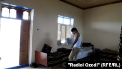 Закрытые мечети давно стали местом проживания малоимущих семей