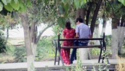 Diňle: Nika baglaşmak isleýän raýatlar lukmançylyk barlagyndan geçirilip başlandy – çeşmeler
