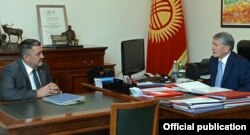 Алмазбек Атамбаев будучи президентом КР прнимает Албека Ибраимова. 29 июня 2016 г.