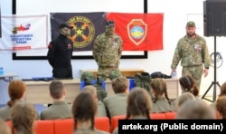 Зустріч вихованців дитячого центру «Артек» з учасниками повномасштабного вторгнення Росії в Україну, весна 2024 року