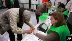 Выборы 26 октября, иллюстративное фото