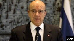 آلن ژوپه، وزير امور خارجه فرانسه،