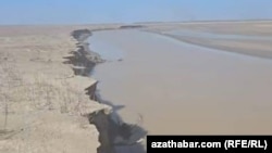 Amyderýa ýalpaklaşýar. Mary, 16-njy aprel, 2025.