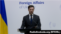 Як заявили в МЗС, спроби використати такі випадки в політичних цілях шкодять українсько-угорським відносинам і створюють «непотрібне напруження»