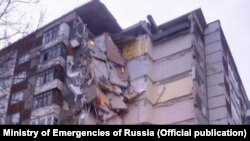 Зруйнований будинок в російському Іжевську, 9 листопада 2017 року 