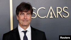 Томас Нюман на церемонията по връчване на наградите на филмовата академия на САЩ през 2020 г.