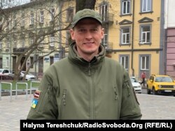 Невдовзі Юріс Юраш їде виконувати чергове військове завдання