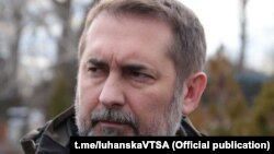 За словами Сергія Гайдая, російські війська посилили артилерійські та авіаційні обстріли, стягують на околиці Сєвєродонецька велику кількість техніки