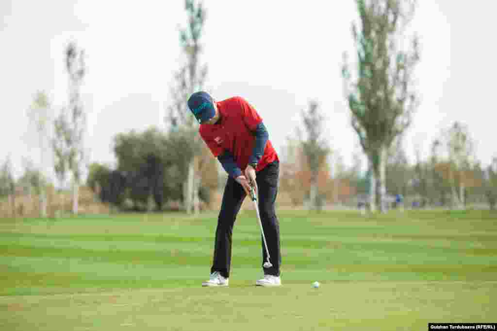 Гольф-клуб в селе Кара-Жыгач, на териитории в 25 гектаров расположено 9 полей.&nbsp;