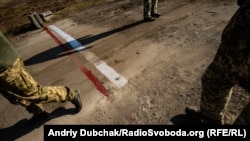 Розведення у Золотому. Нові позиції ЗСУ і «напівсіра» Катеринівка – фоторепортаж