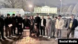 د سارا بکسټروم د یادښت مراسم 